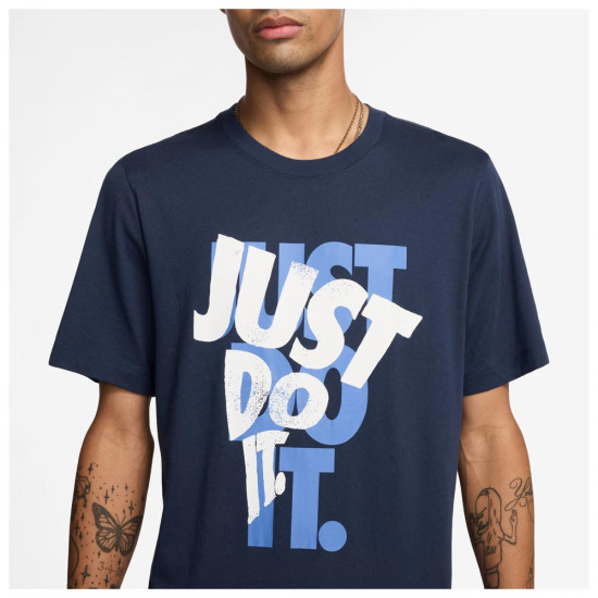Nike Ανδρική κοντομάνικη μπλούζα Sportswear Nike Ανδρική κοντομάνικη μπλούζα Sportswear